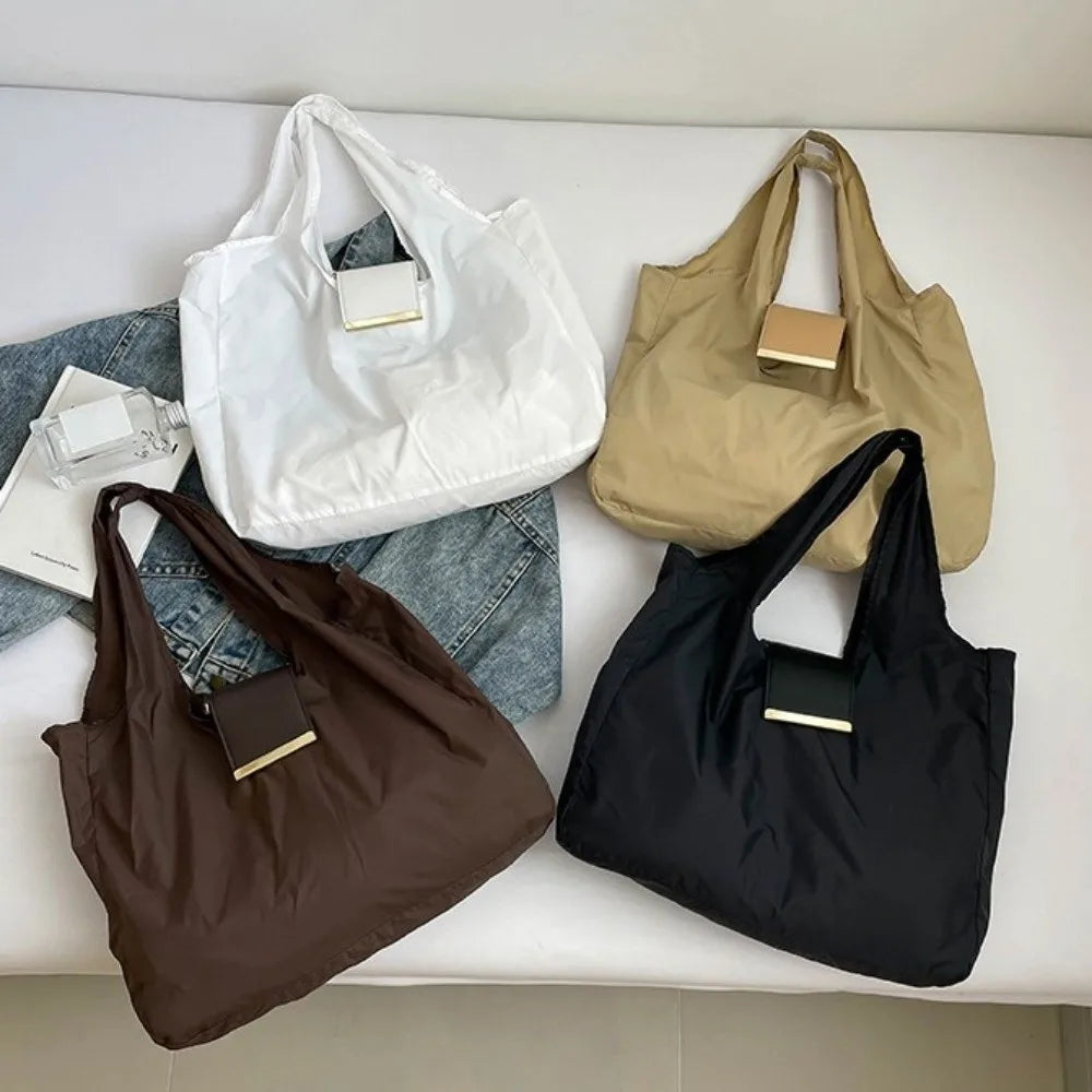 Foldable Keychain Tote Bag – Reusable Expandable Shopping Bag